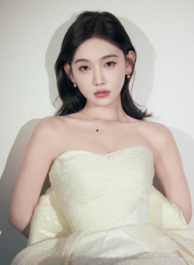 娱乐圈连环爆料,揭秘明星背后的真相与秘密 第1张 娱乐圈连环爆料,揭秘明星背后的真相与秘密 第1张